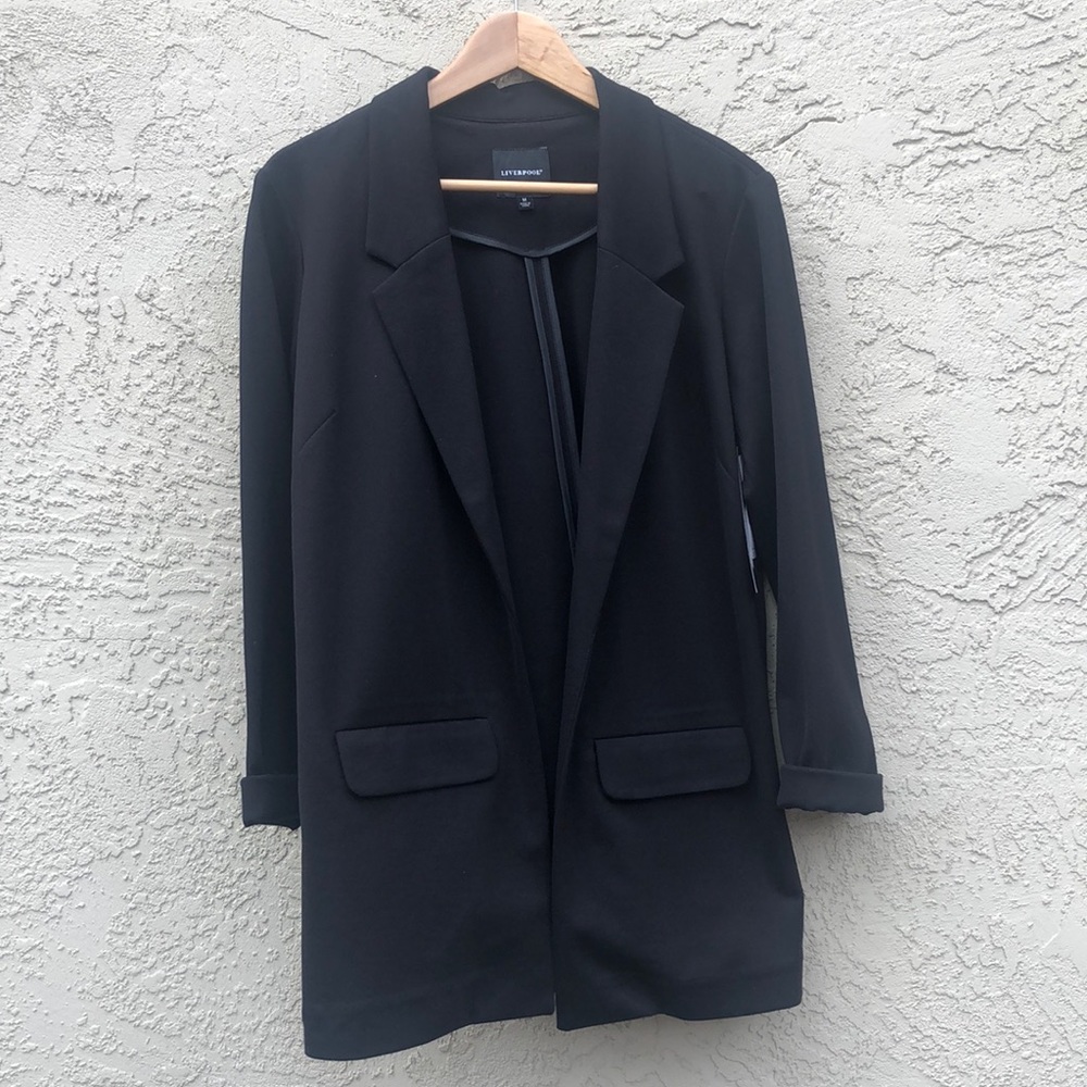 New with tags black blazer